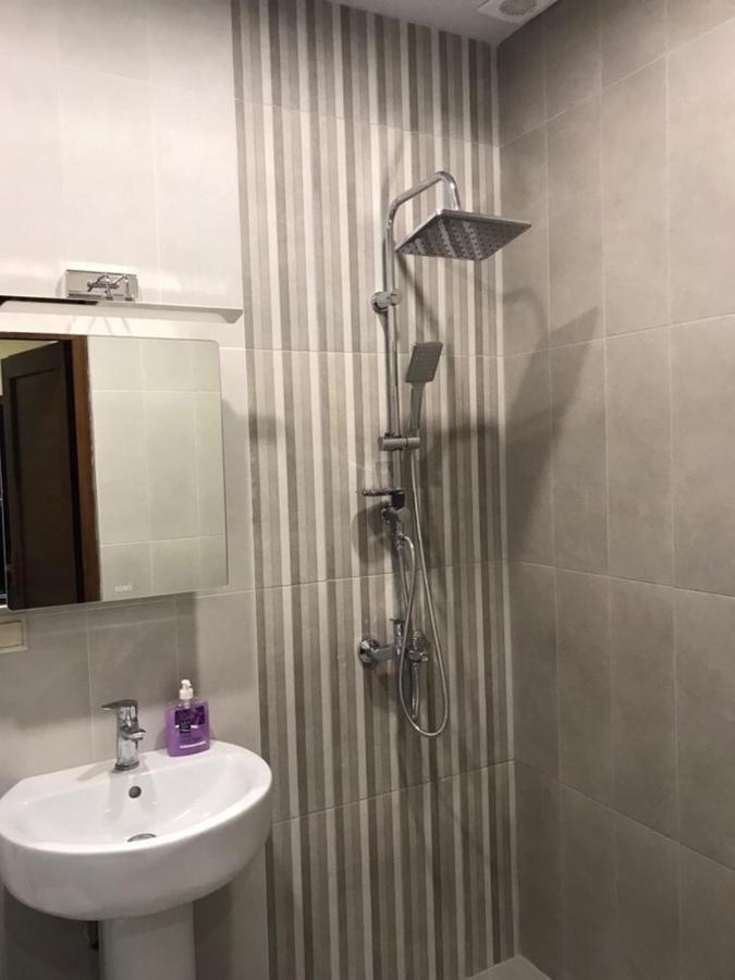 Квартира Около Станции Метро С Балконами Jerevan Exteriör bild